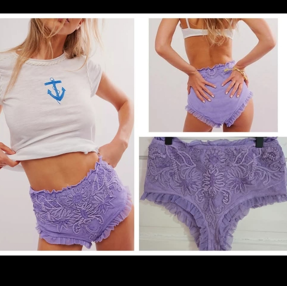 Free People In Bloom Bloomer Shorts Size Small NWOT